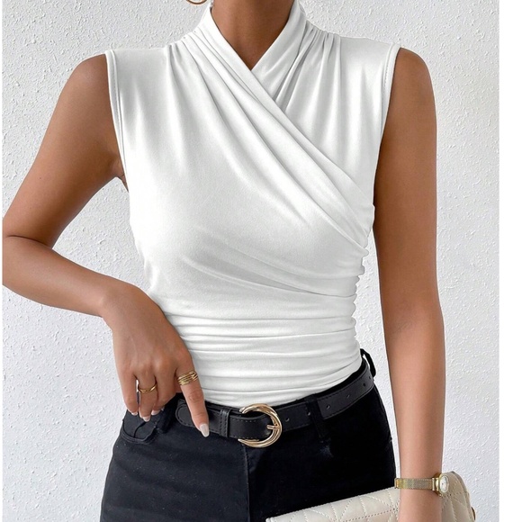 Solid Ruched Sleeveless Fitted Top - Picture 2 of 7
